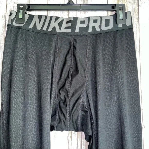 Nike Pro Black Printed Leggings - Picture 3 of 4